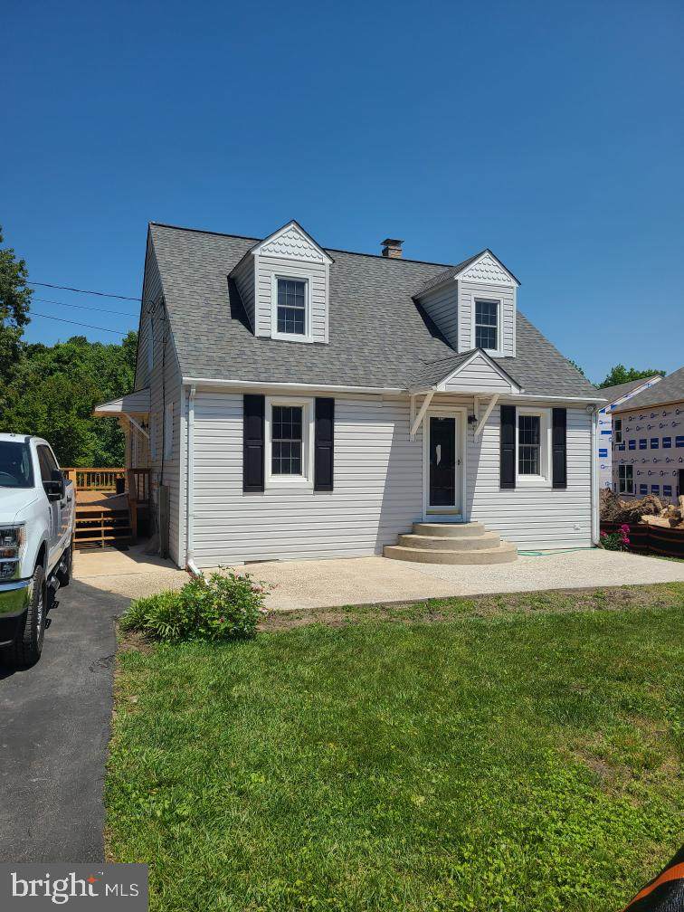 1368 Galloway Road - Photo 1