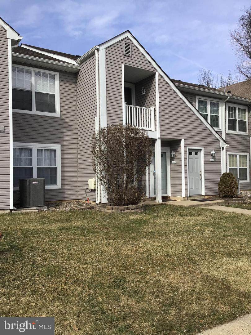 45011 Bennett Place - Photo 1
