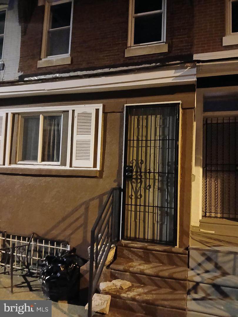 5654 Appletree Street - Photo 1