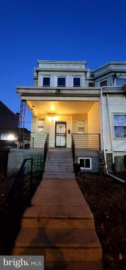 4679 16TH Street - Photo 1
