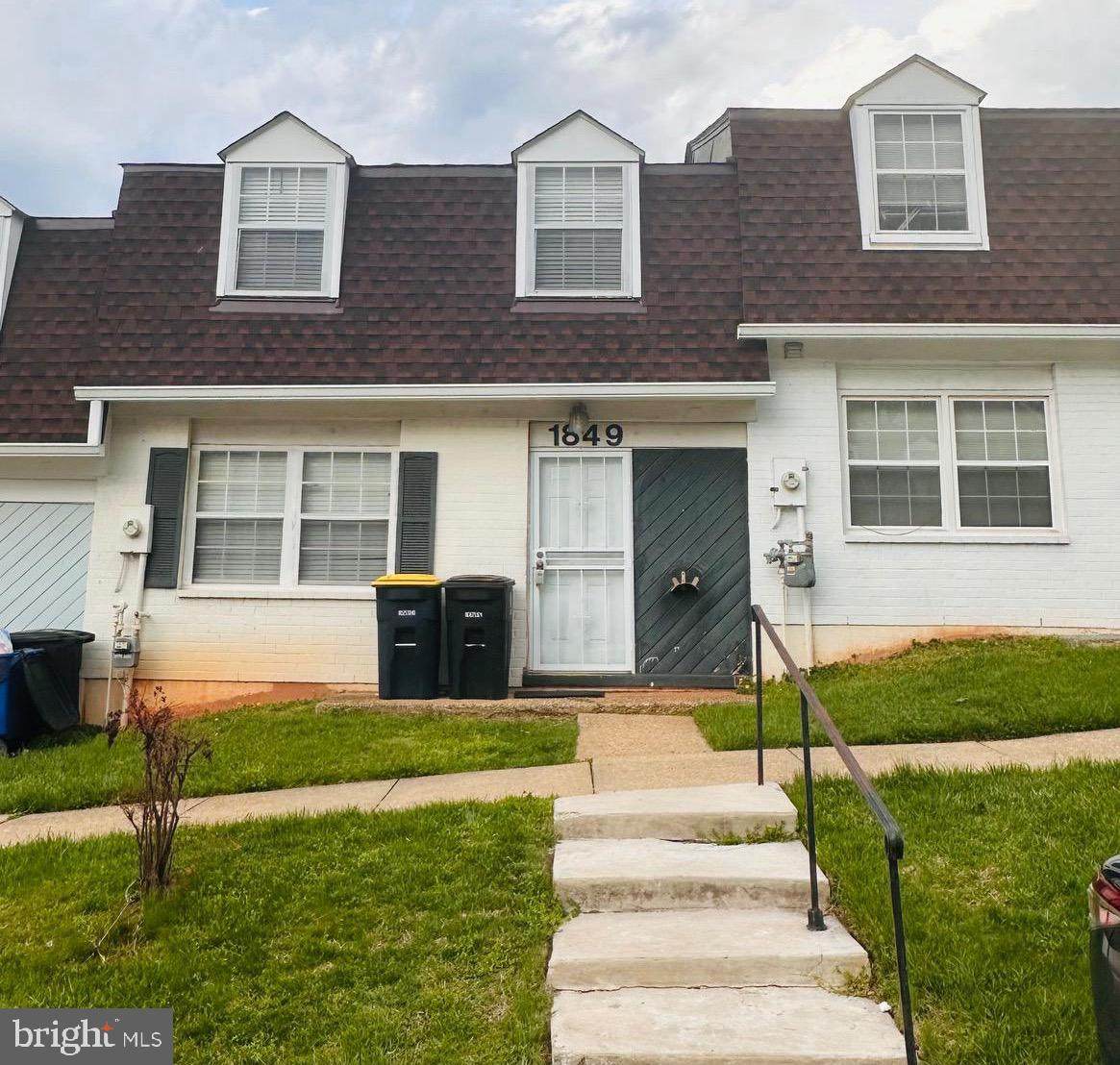 1849 Village Green Drive - Photo 1