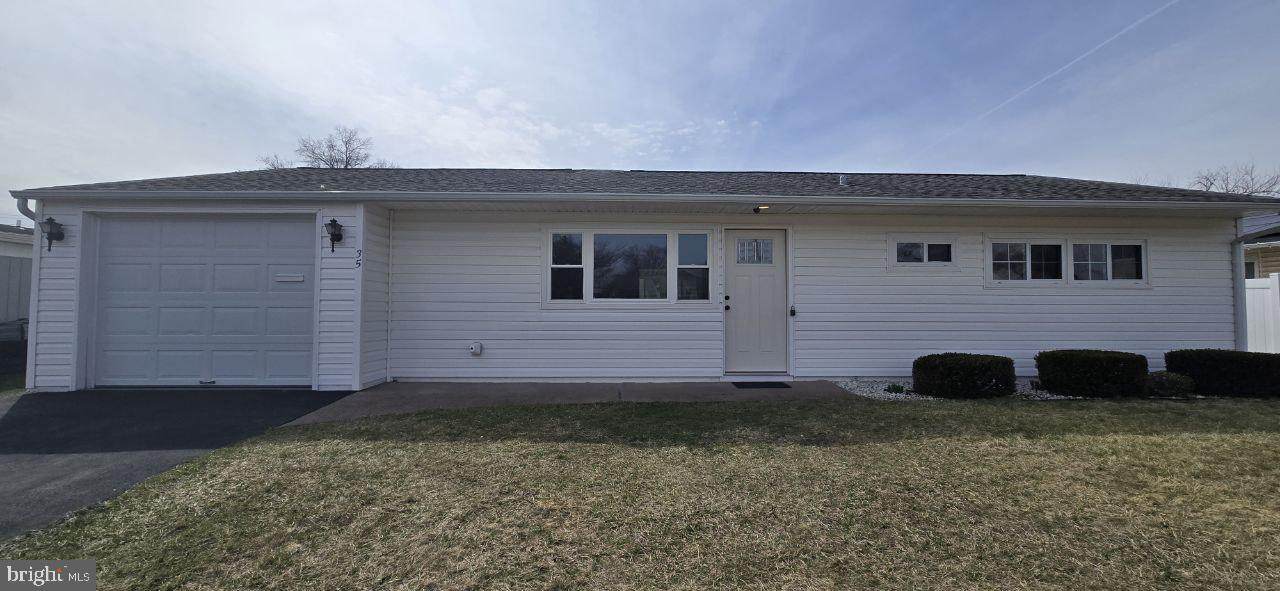 35 Beechtree Road - Photo 1