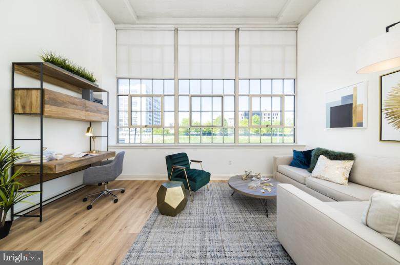 2121-41 Market Street - Photo 1