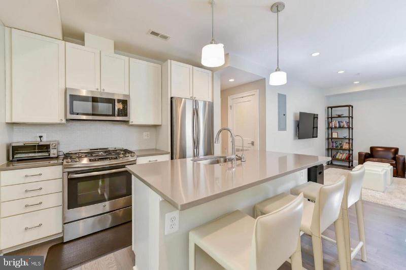 3921 Fulton Street - Photo 1
