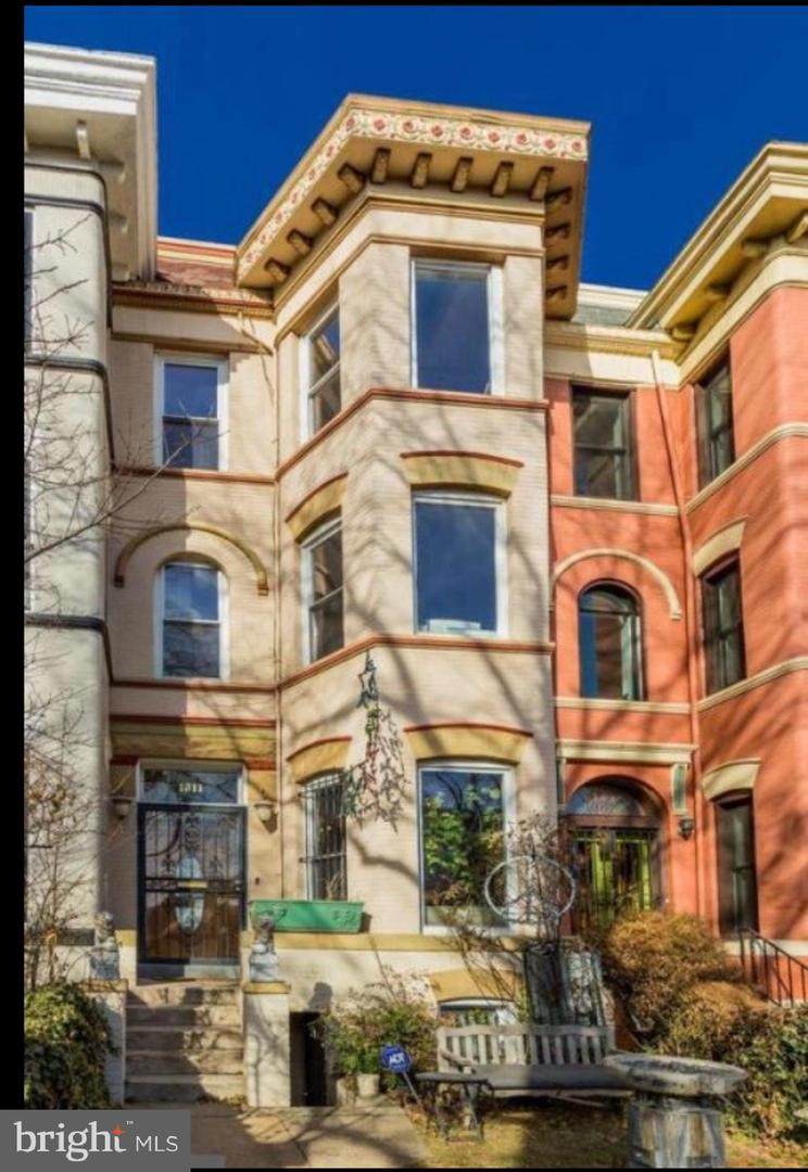 1311 Irving Street - Photo 1