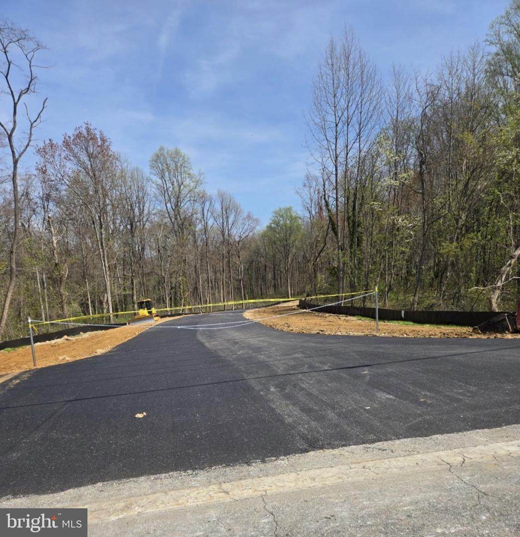 4902 Emma Lane - Photo 1