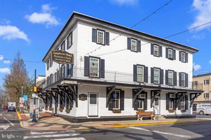 100 Maple Avenue - Photo 1