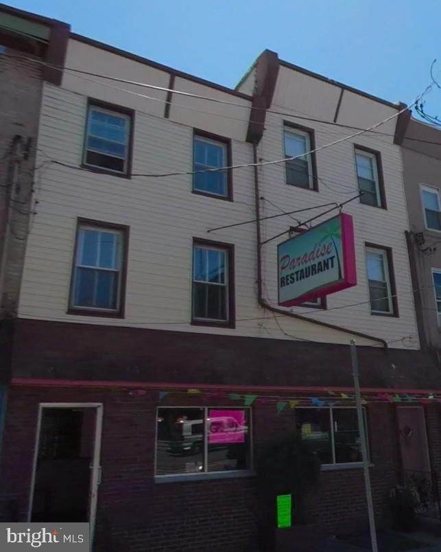 104 Girard Avenue - Photo 1
