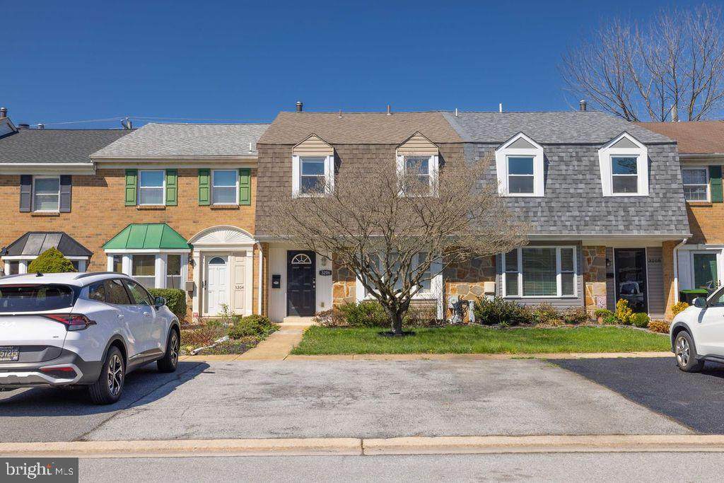 3206 Emerald Place - Photo 1