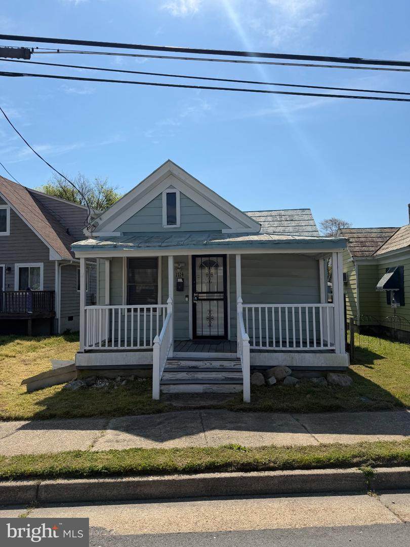 1114 Mallory Street - Photo 1