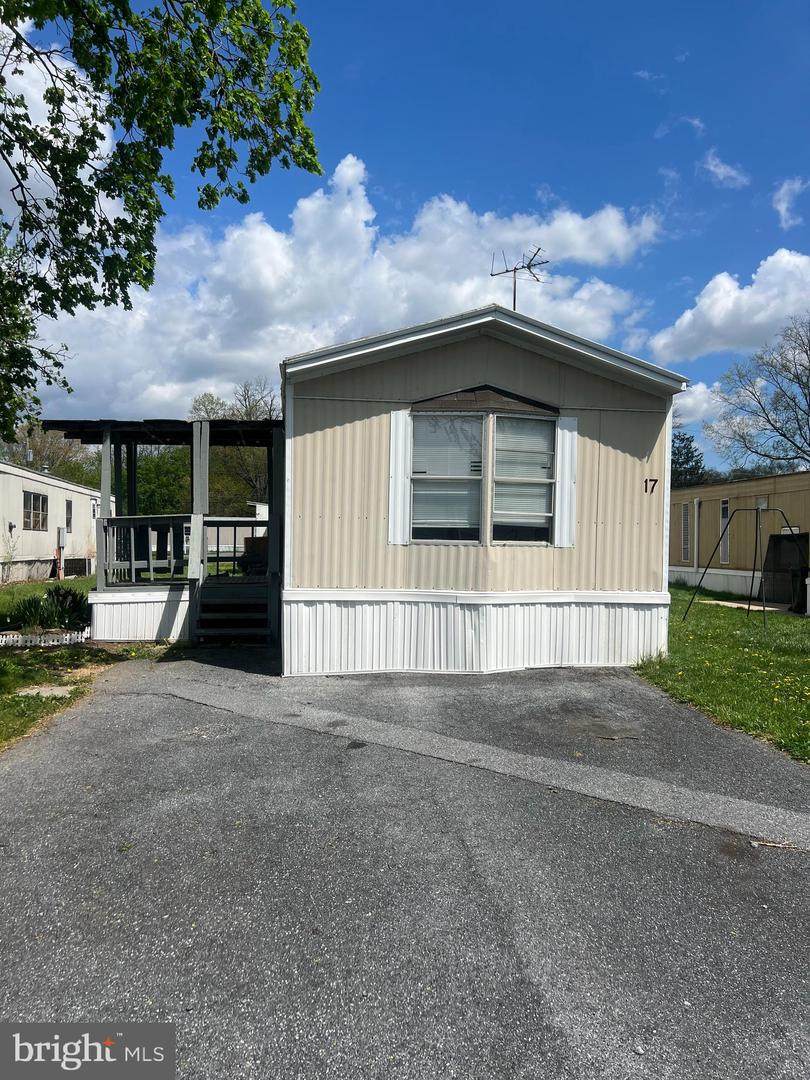 17 Caravan Court - Photo 1