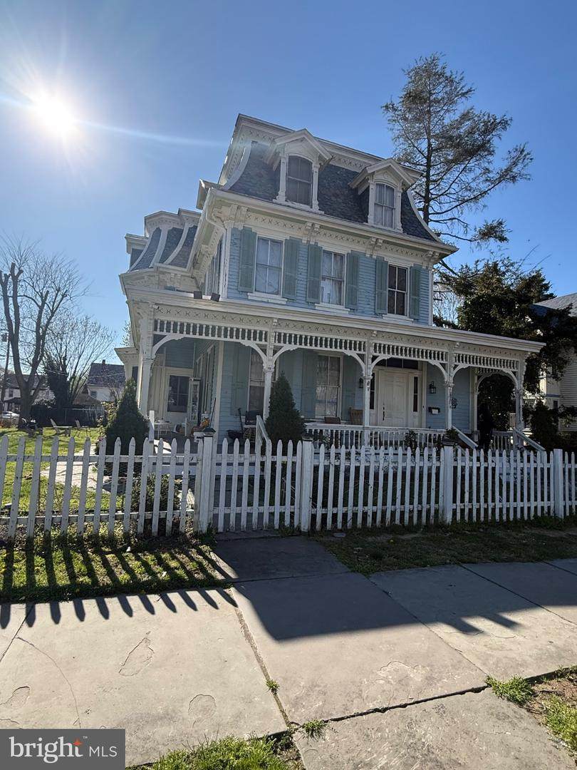 104 East Avenue - Photo 1