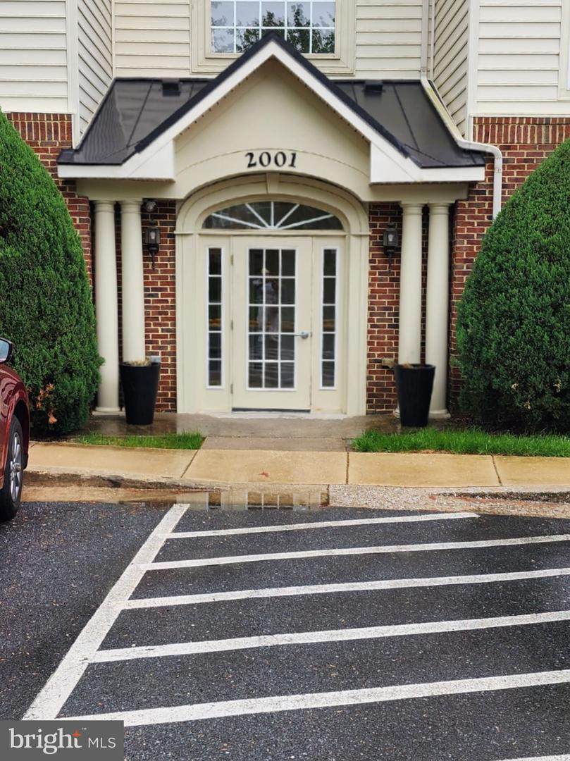 2001 Connor Court - Photo 1