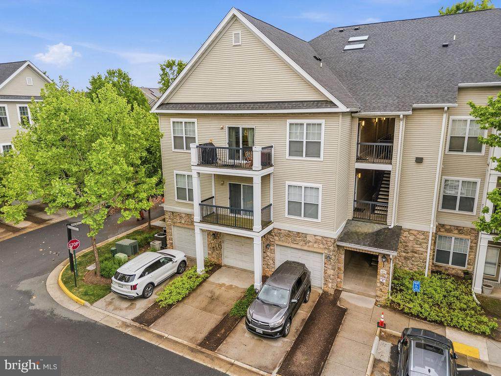 5172 William Colin Court - Photo 1