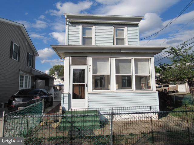 746 Cheston Avenue - Photo 1