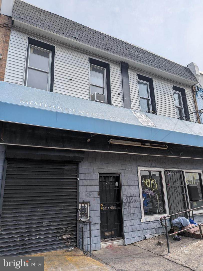 709 Allegheny Avenue - Photo 1