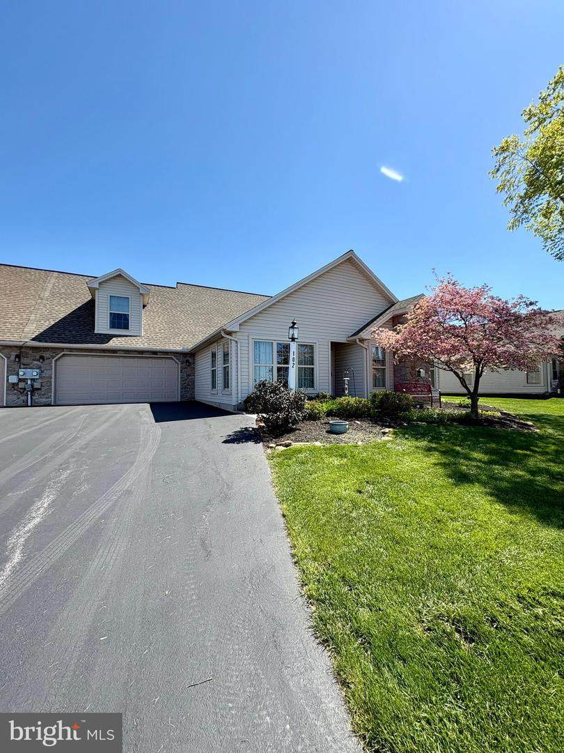 102 Heather Glen Drive - Photo 1