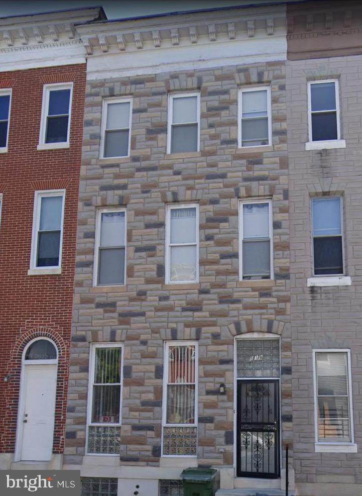 539 Carrollton Avenue - Photo 1