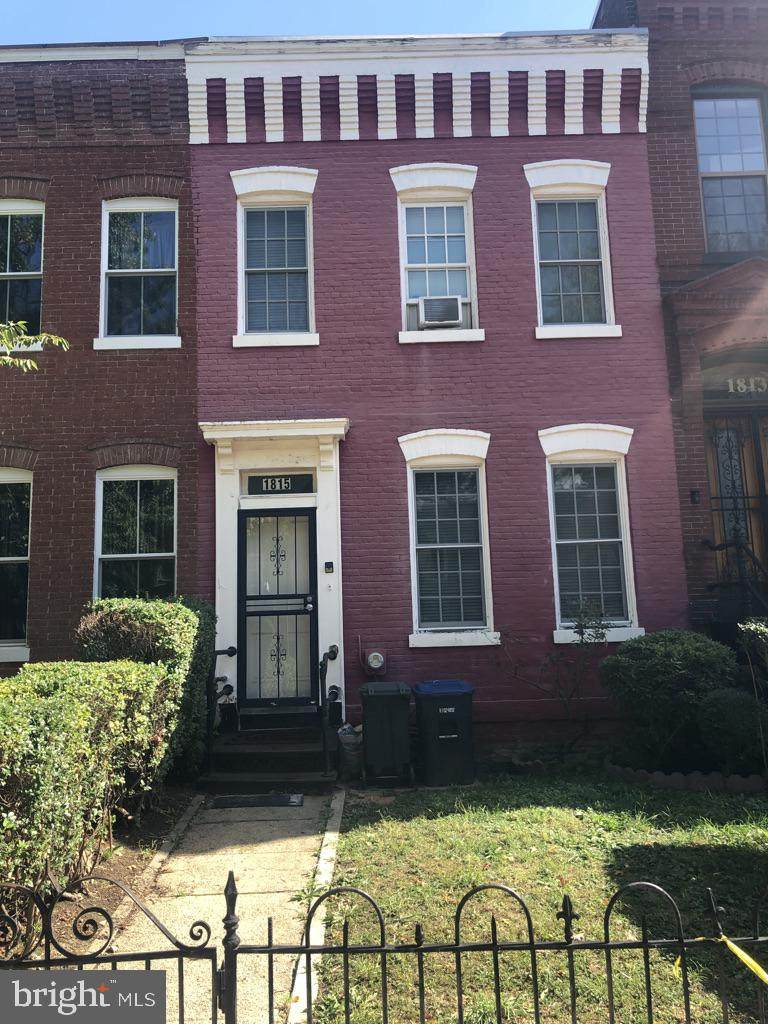 1815 8TH Street - Photo 1