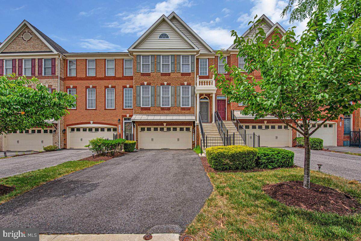 4507 Thoroughbred Drive - Photo 1