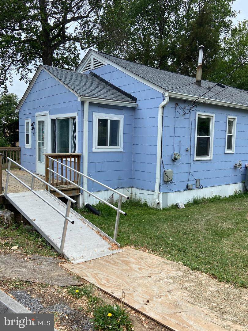 30 Delta Place - Photo 1