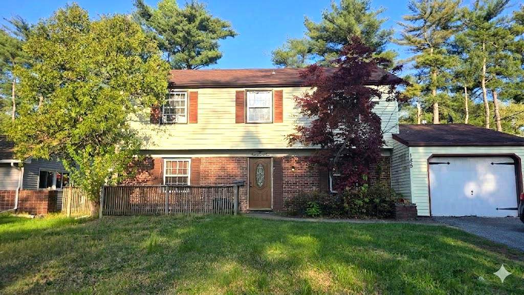 185 Somerset Drive - Photo 1