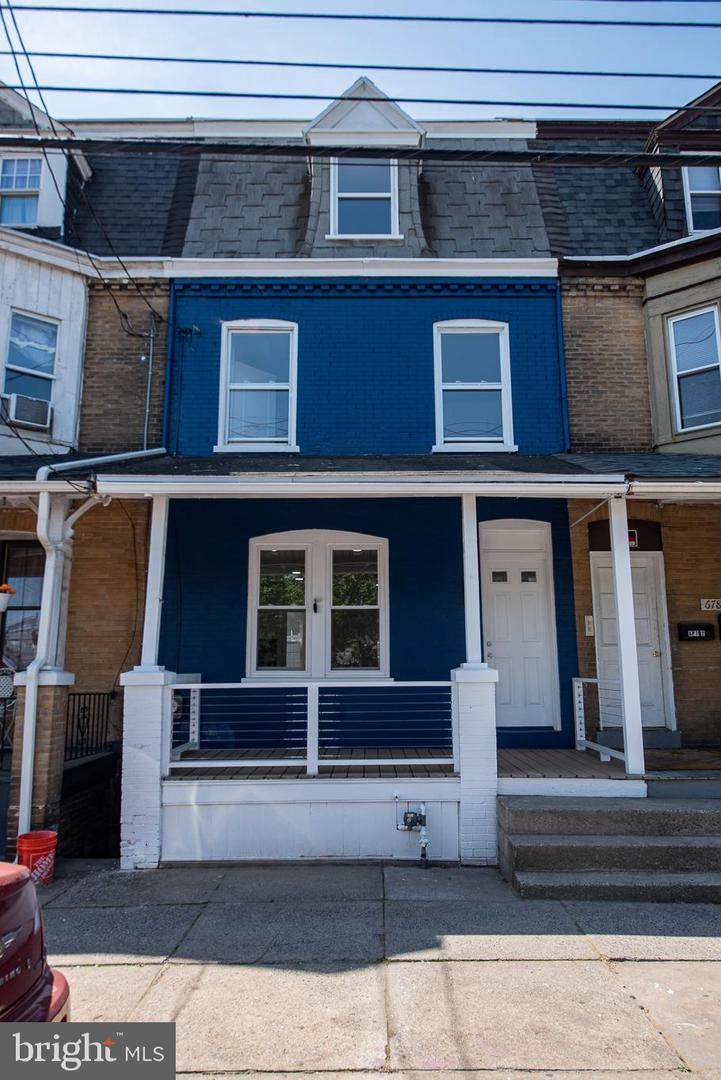676 Columbia Avenue - Photo 1