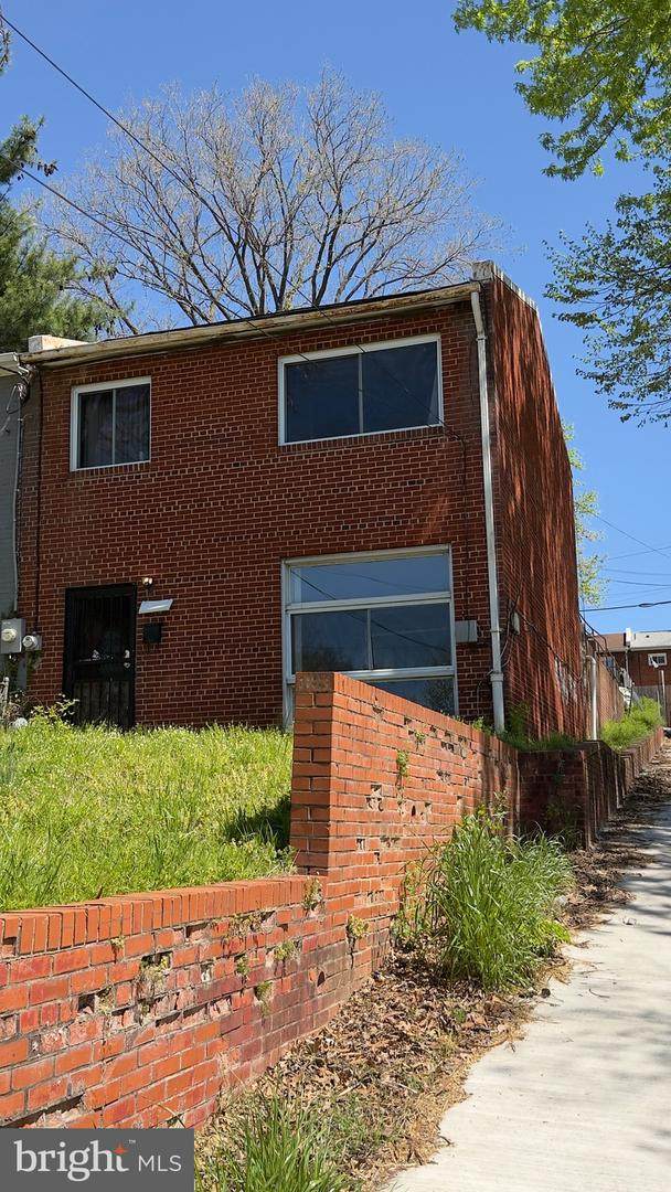 2215 14TH Street - Photo 1