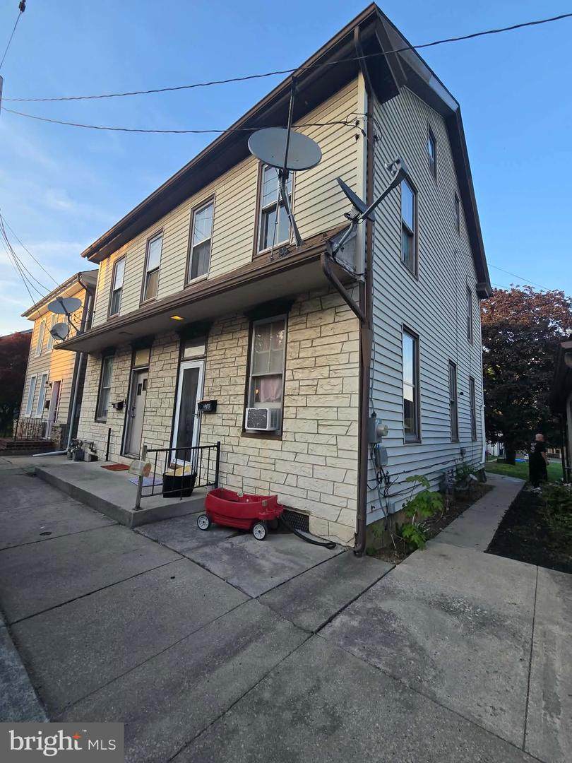 36 Railroad Street - Photo 1