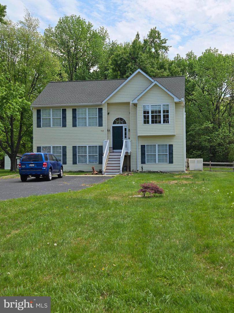 708 Dixon Drive - Photo 1