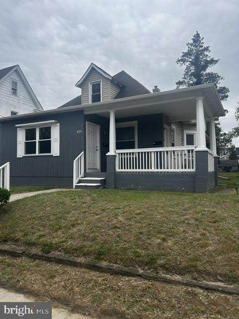 428 Summit Avenue - Photo 1
