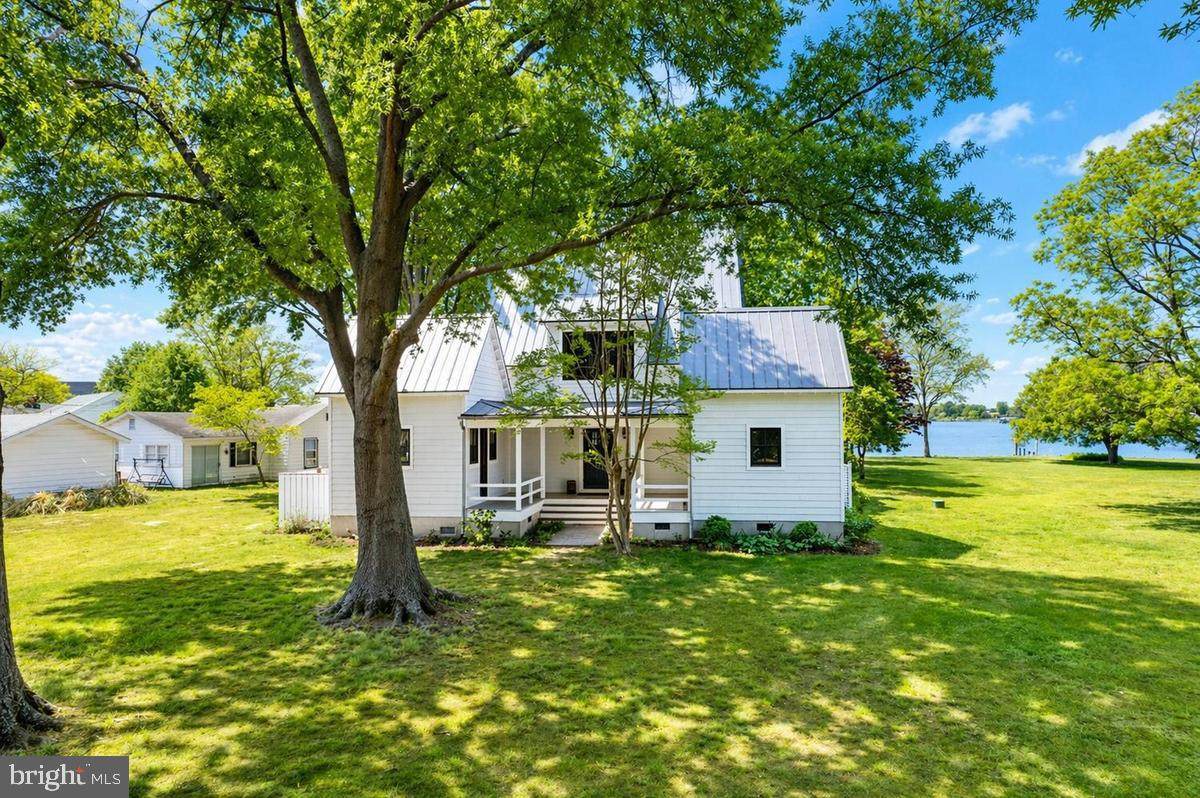 4005 Lloyd Bowen - Photo 1