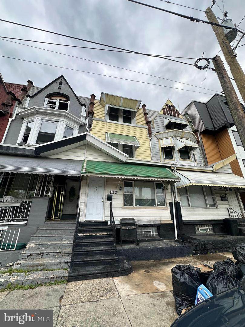 3259 Ridge Avenue - Photo 1