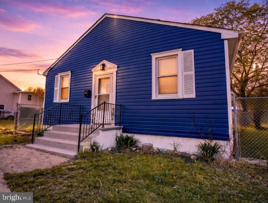 246 Chestnut Street - Photo 1