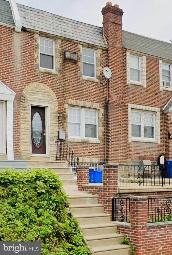 239 Higbee Street - Photo 1