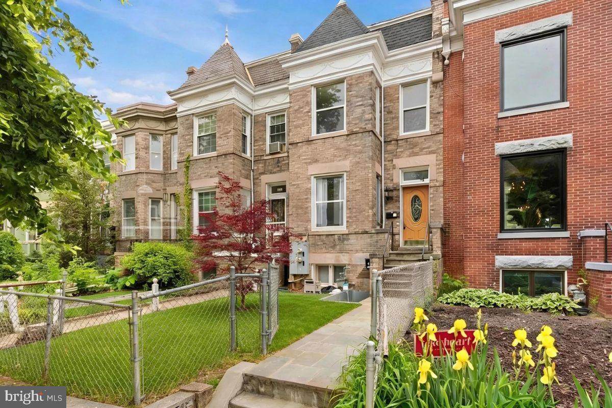 131 R Street - Photo 1