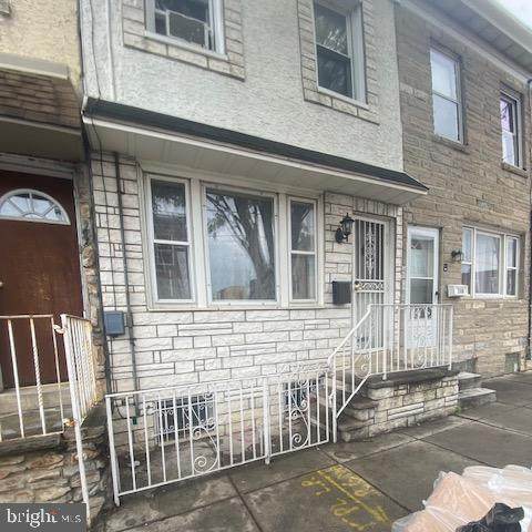 2557 Monmouth Street - Photo 1