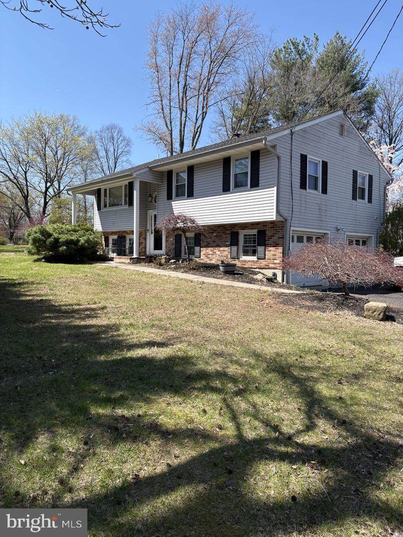 129 Robbinsville-Edinburg - Photo 1