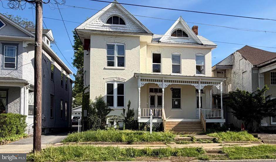 311 Washington Street - Photo 1