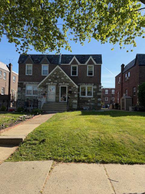904 Princeton Avenue - Photo 1