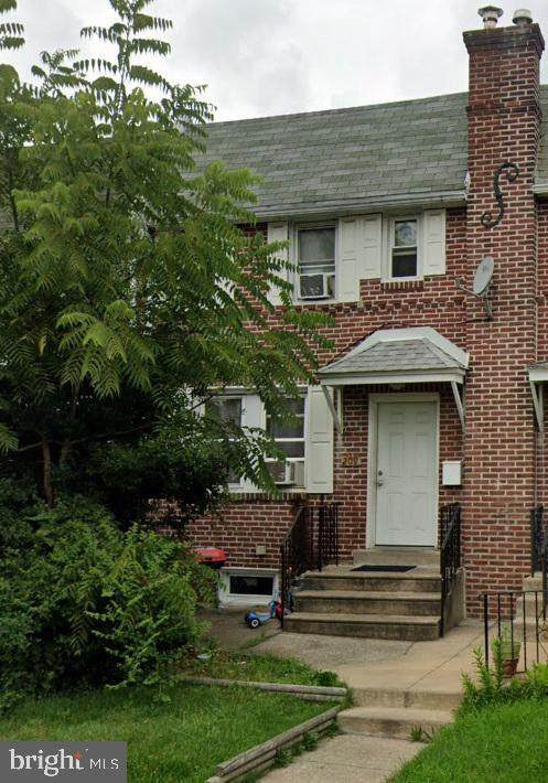 209 Greenwood Avenue - Photo 1