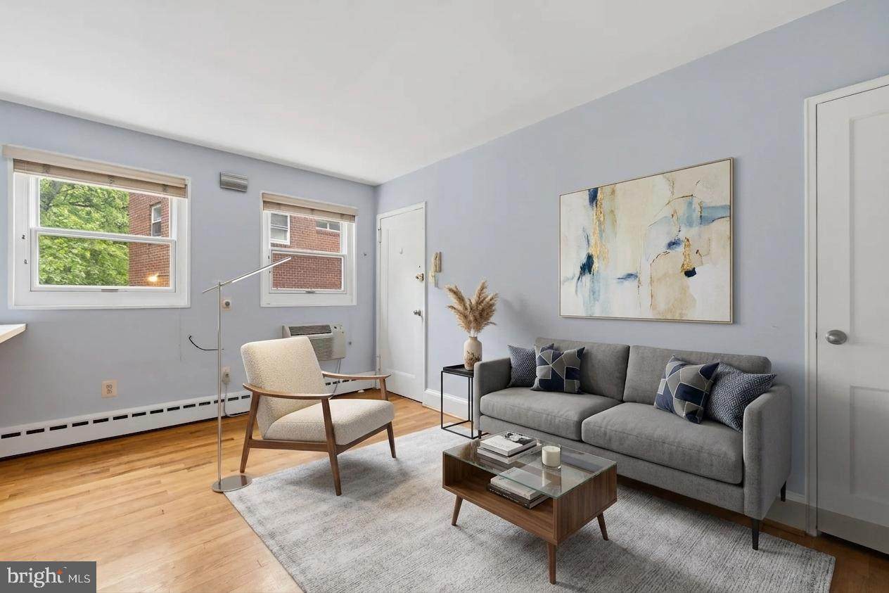 4595 Macarthur Boulevard - Photo 1