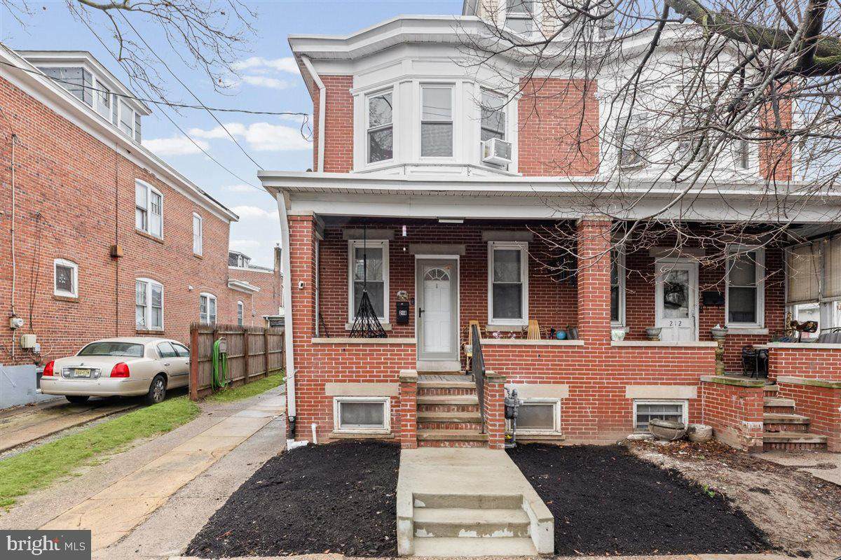 210 Dayton Street - Photo 1