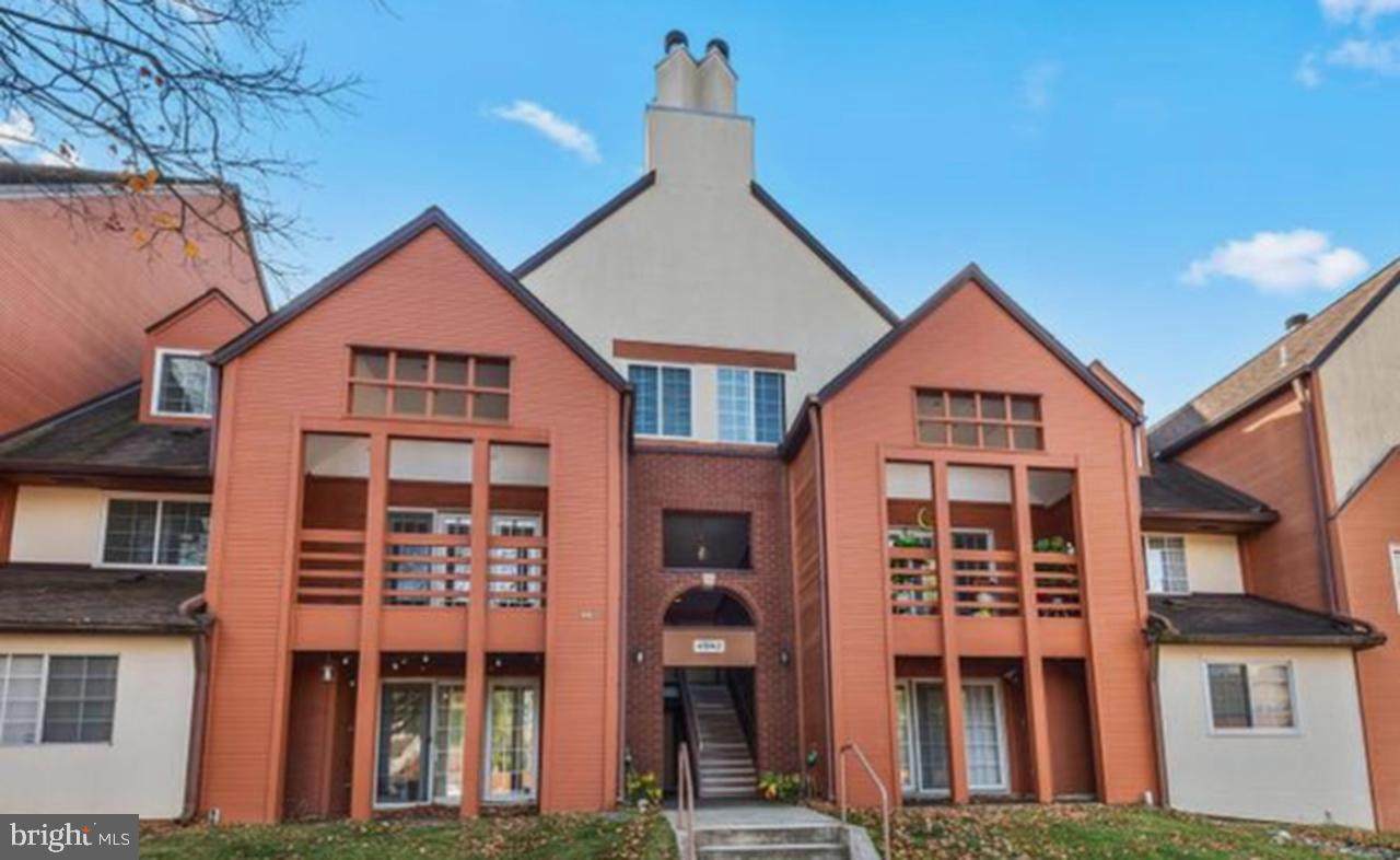 4942 Columbia Road - Photo 1