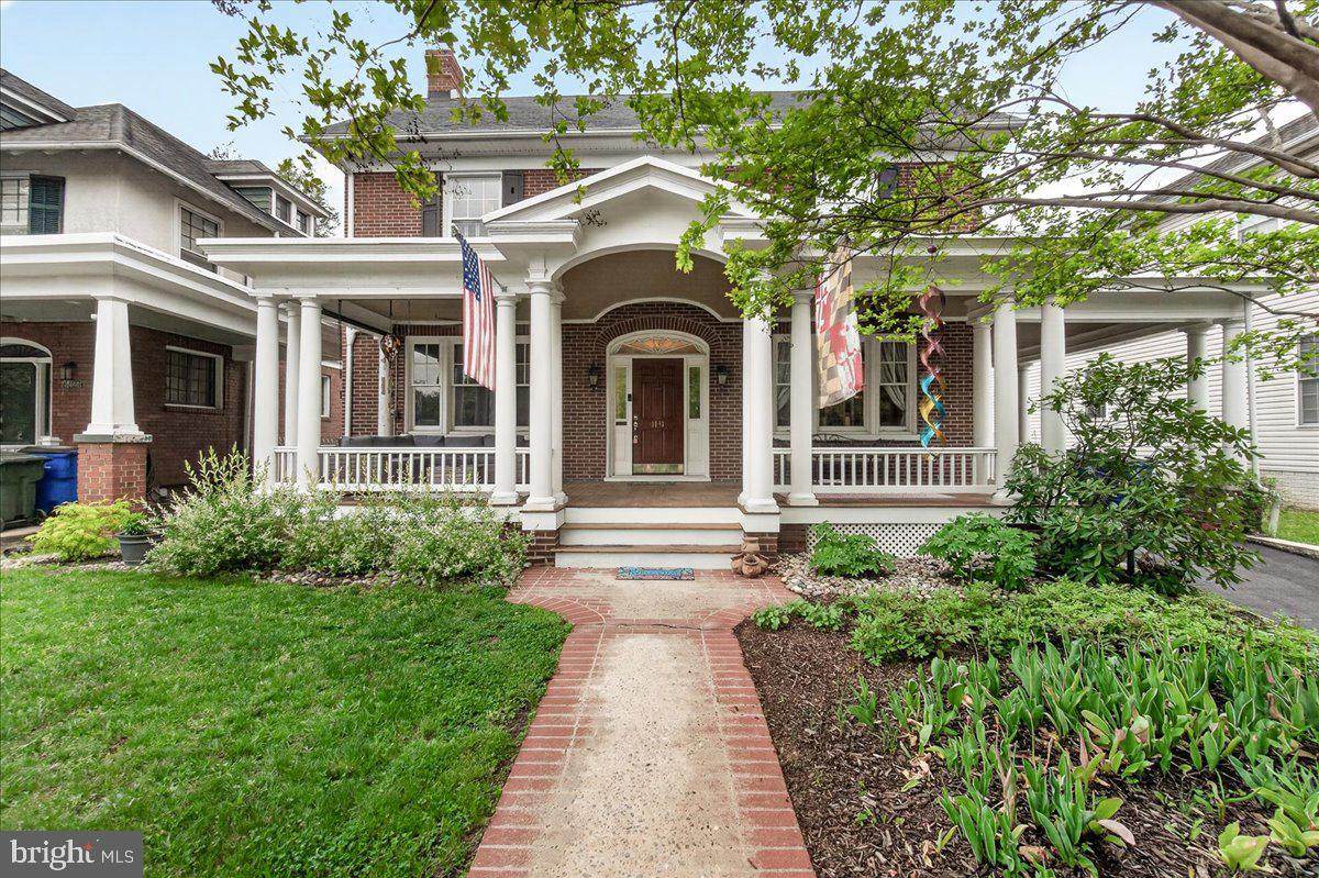 1131 Oak Hill Avenue - Photo 1