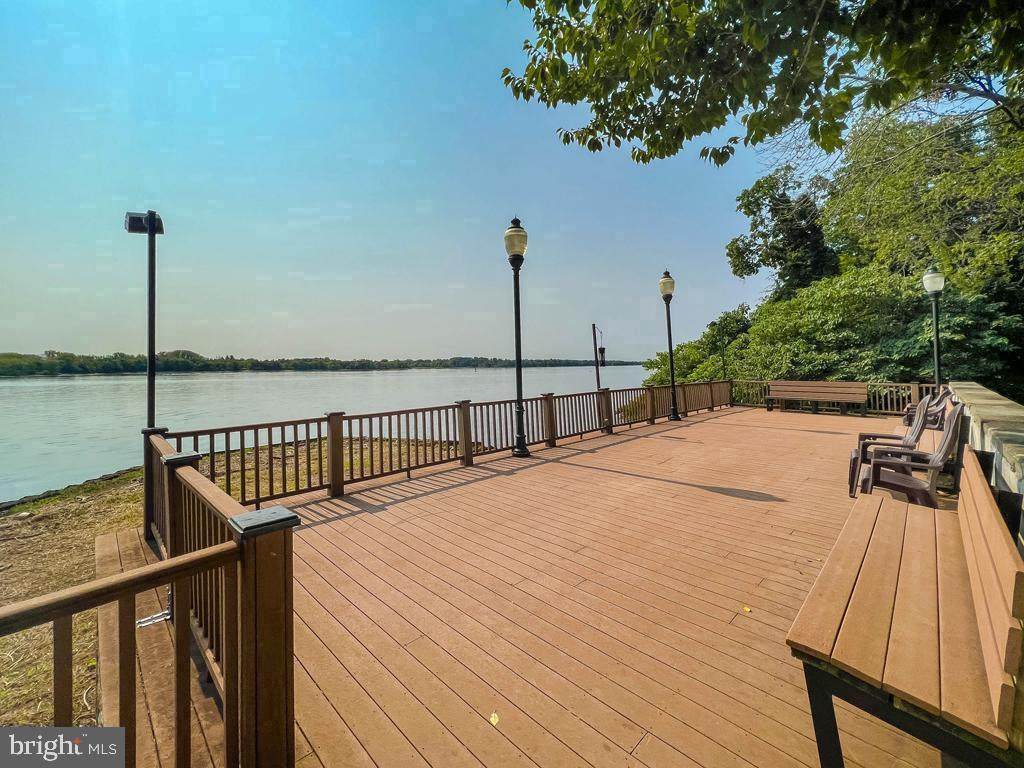 44303-00 Delaire Landing Road - Photo 1