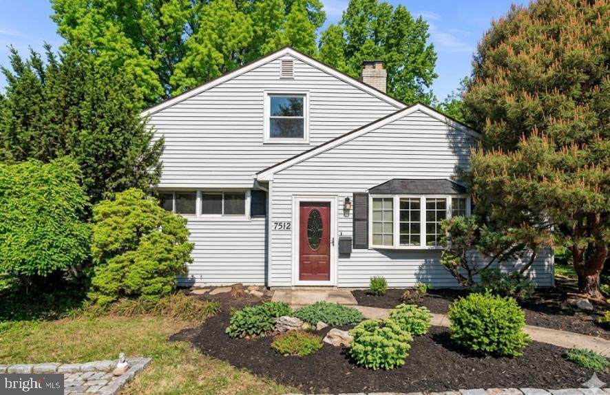 7512 Far Hills Drive - Photo 1