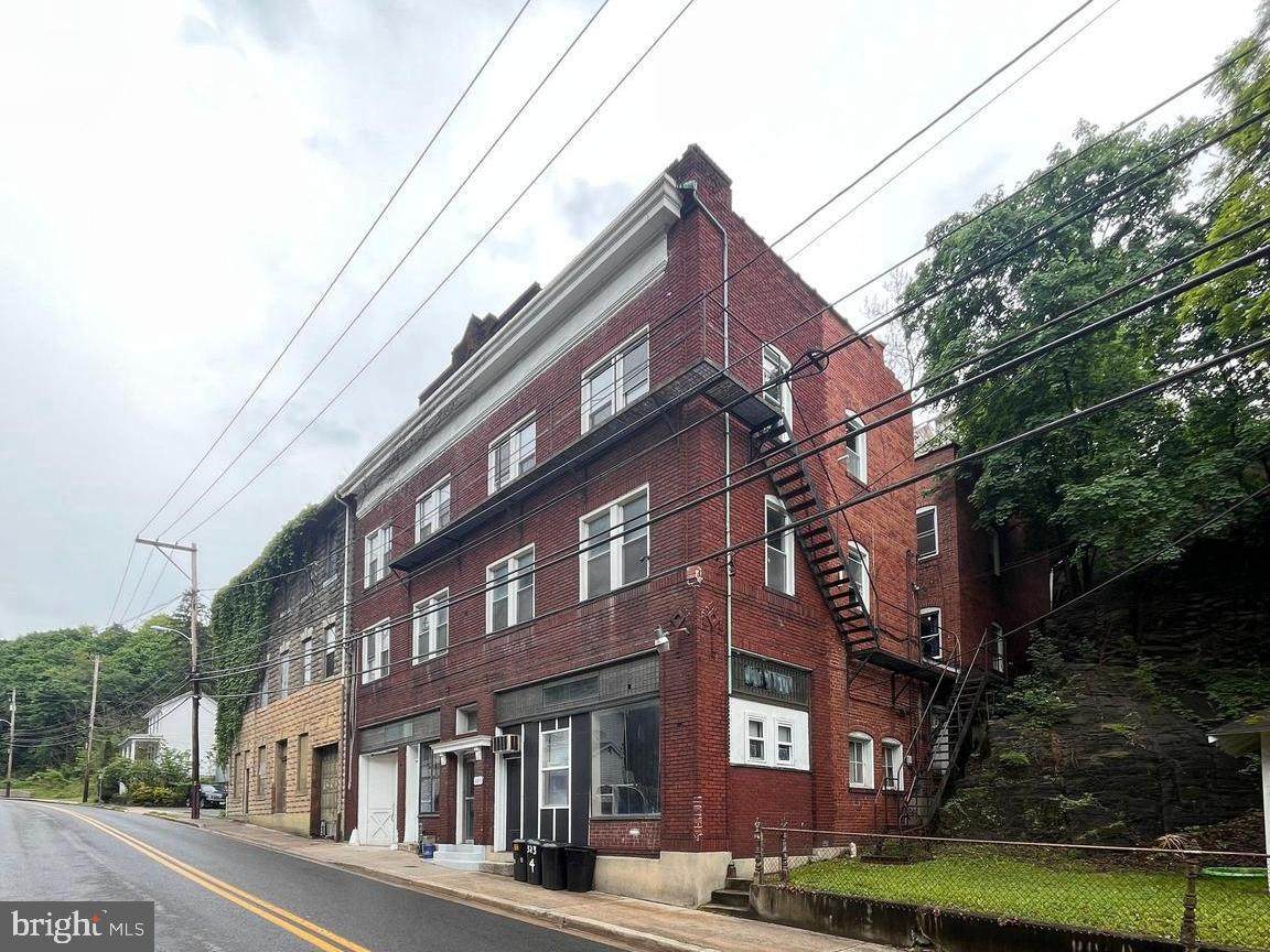 323 Baltimore Avenue - Photo 1