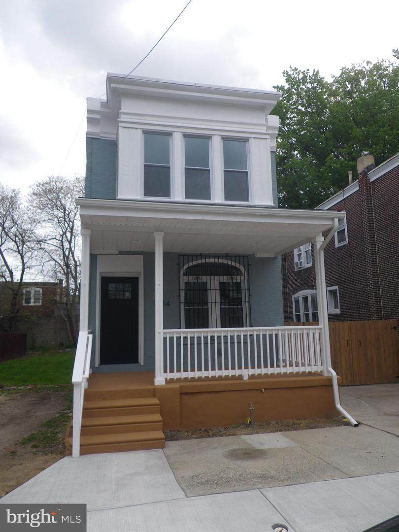 1114 Langham Avenue - Photo 1