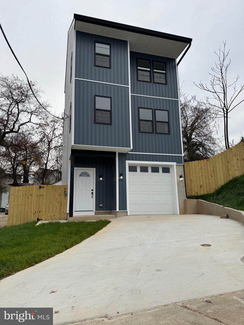 1426 Pacific Avenue - Photo 1